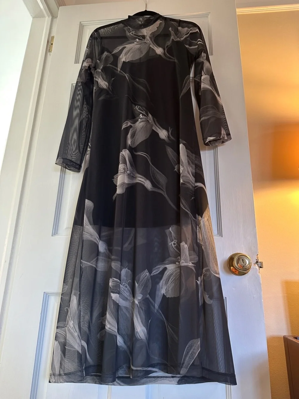 AllSaints Black Sheer Floral-Print Long Sleeve Midi Dress - Picture 4 of 10